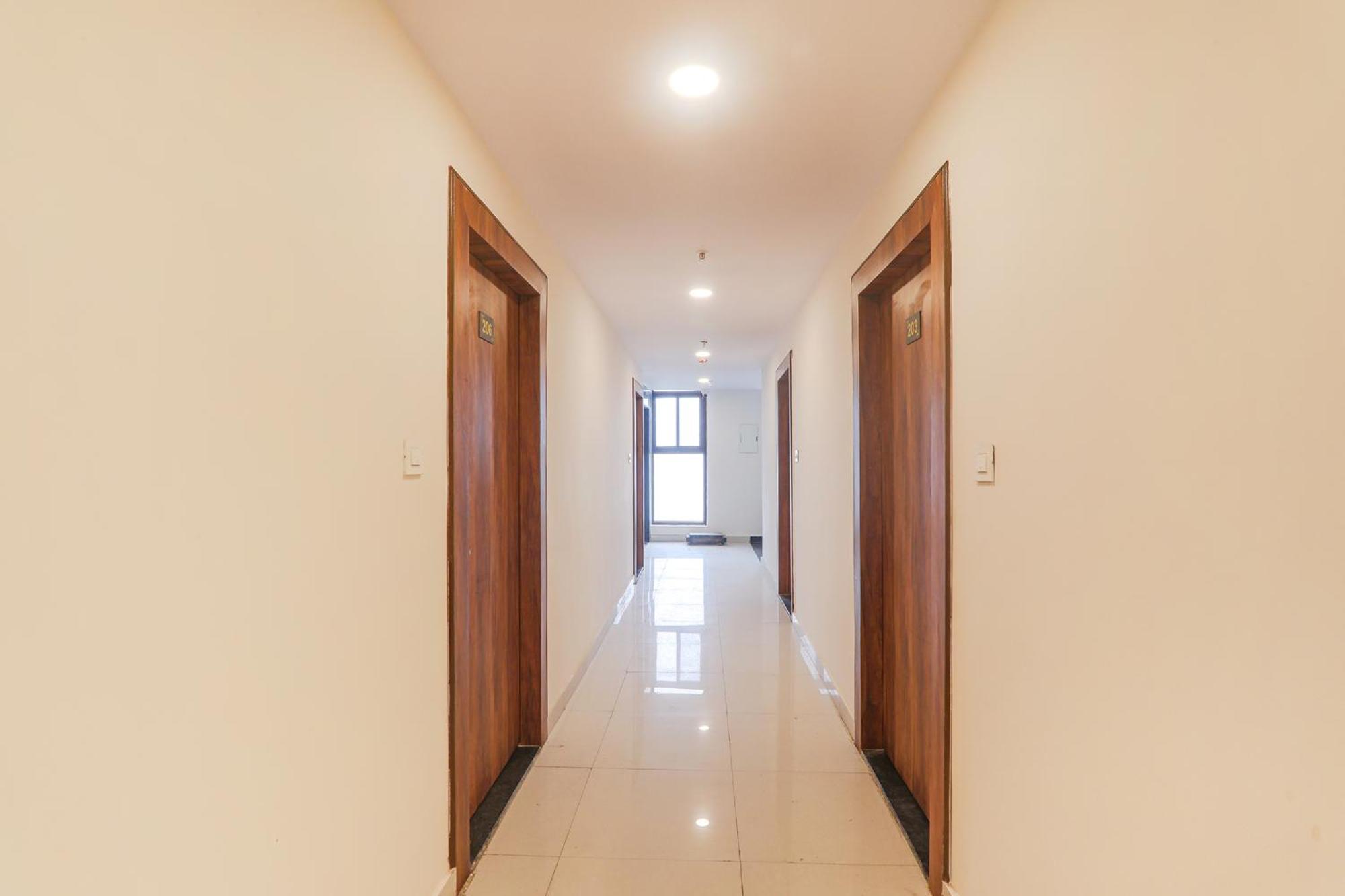 Fabhotel Rachna Palace And Banquets - Nr Lekhraj Metro Station Lucknow Exterior foto